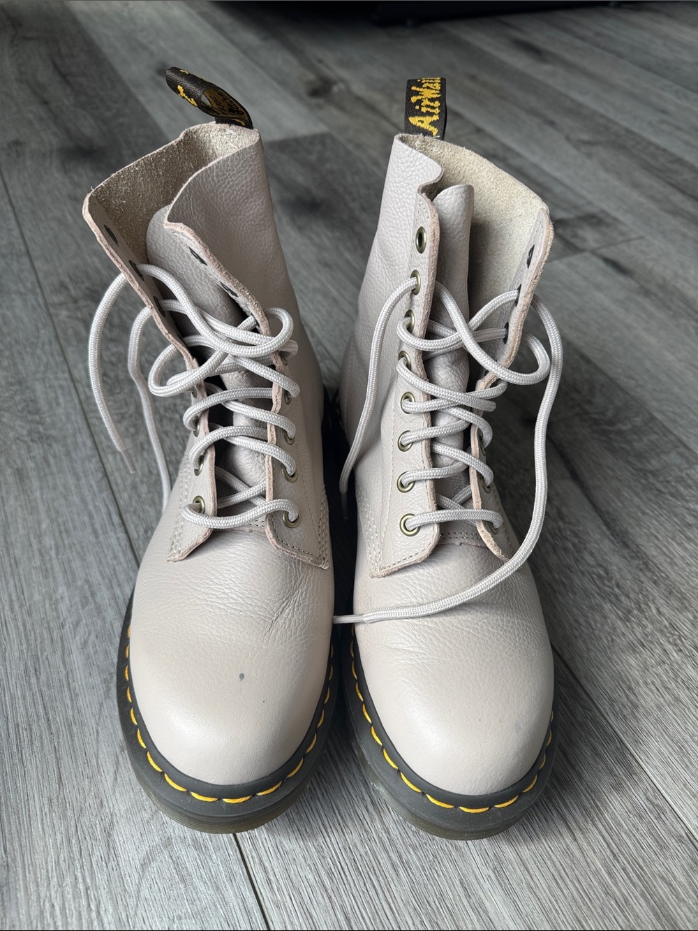 Dr. Martens Women's Lace-Up Boots in beige 39  or 8.5